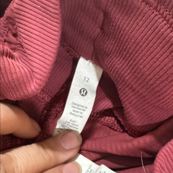 Lululemon Dance Studio Crop *25" - Picture 4 of 5